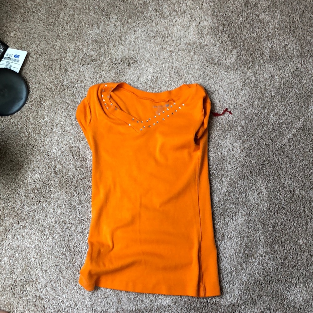 Orange top